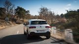 Die Rückleuchten erinnern an eine Kreuzung zwischen VW Touareg und Fiat Croma