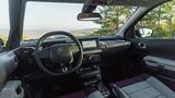 Das Cockpit sehr entschlackt