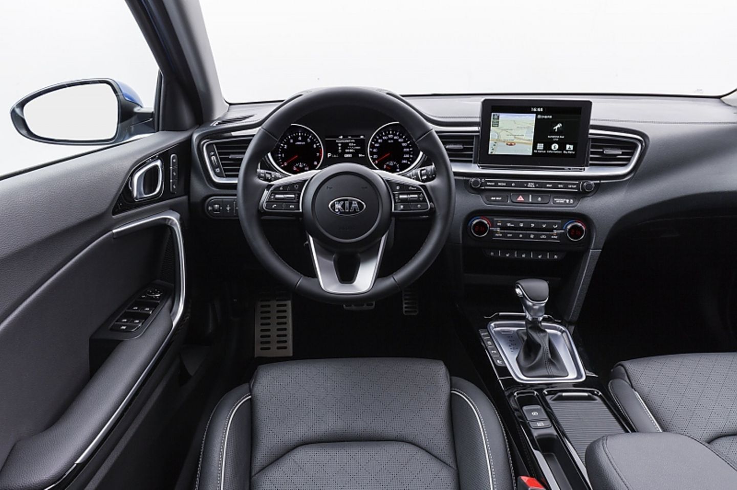 Das aufgeräumte Cockpit des Kia Ceed 2018