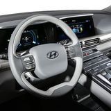 Hyundai Nexo - das nüchterne Cockpit mit ökologischen Materialien