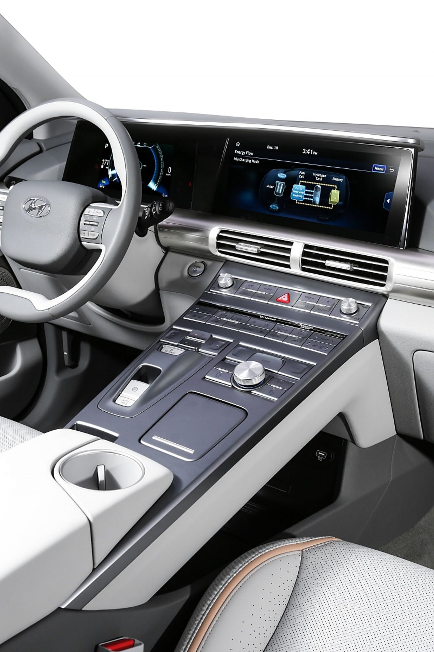 Hyundai Nexo - der große Bildschirm in der Mitte hat eine Diagonale von 12,3 Zoll
