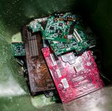 ... Computer-Bauteile ...