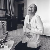 Sie soll in der Kur nicht rauchen und feiern. Aber sie kann nur leicht sein, wenn sie Champagner trinkt