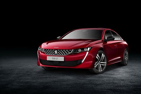 Peugeot 508 2018 - mit betont flacher Front