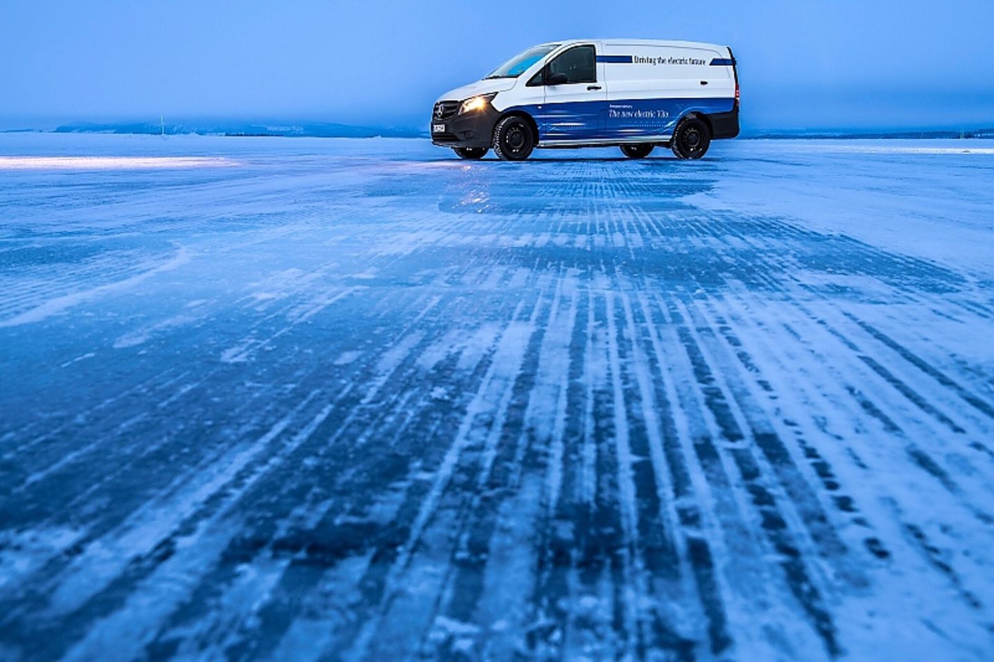 Mercedes eVito Wintertest in Arjeplog