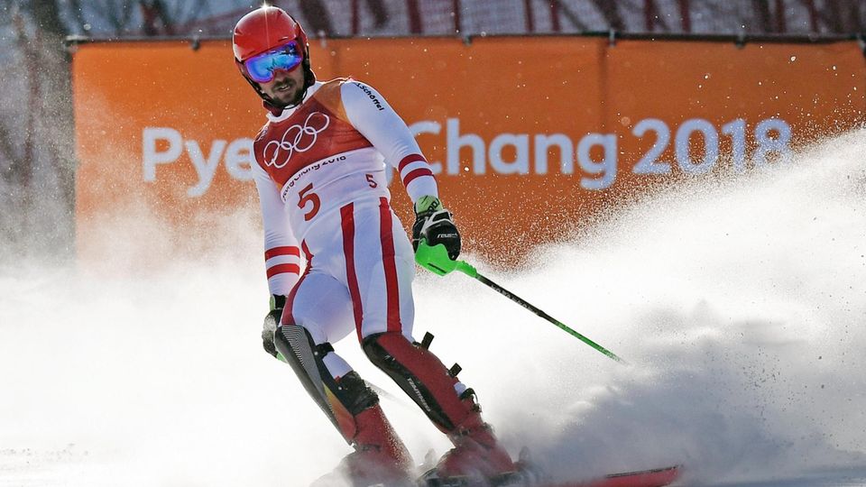 Schluss, aus, vorbei: Marcel Hirscher kommt im Olympia-Slalom nicht ins Ziel
