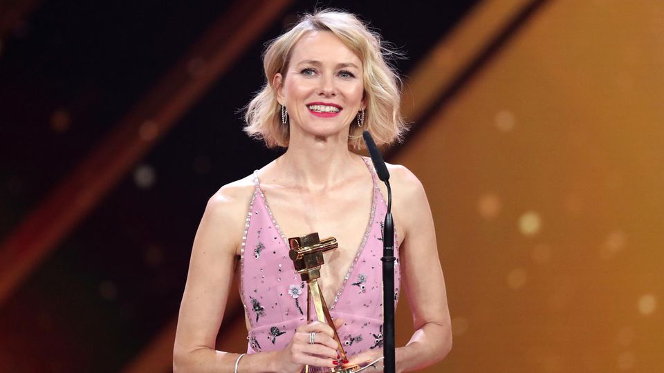 Naomi Watts "Goldene Kamera"