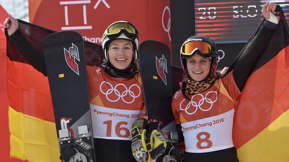 Deutsche Snowboarderinnen Selina Jörg und Ramona Hofmeister gewinnen Silber und Bronze - Jubel in Schwarz-Rot-Gold