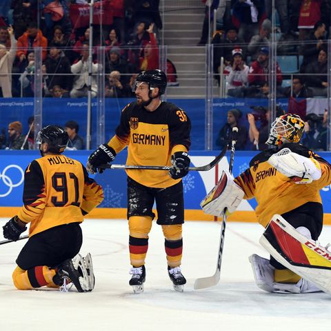 Olympia 2018: Eishockey-Finale Deutsche Spieler enttäuscht nach Tor zum 3:4