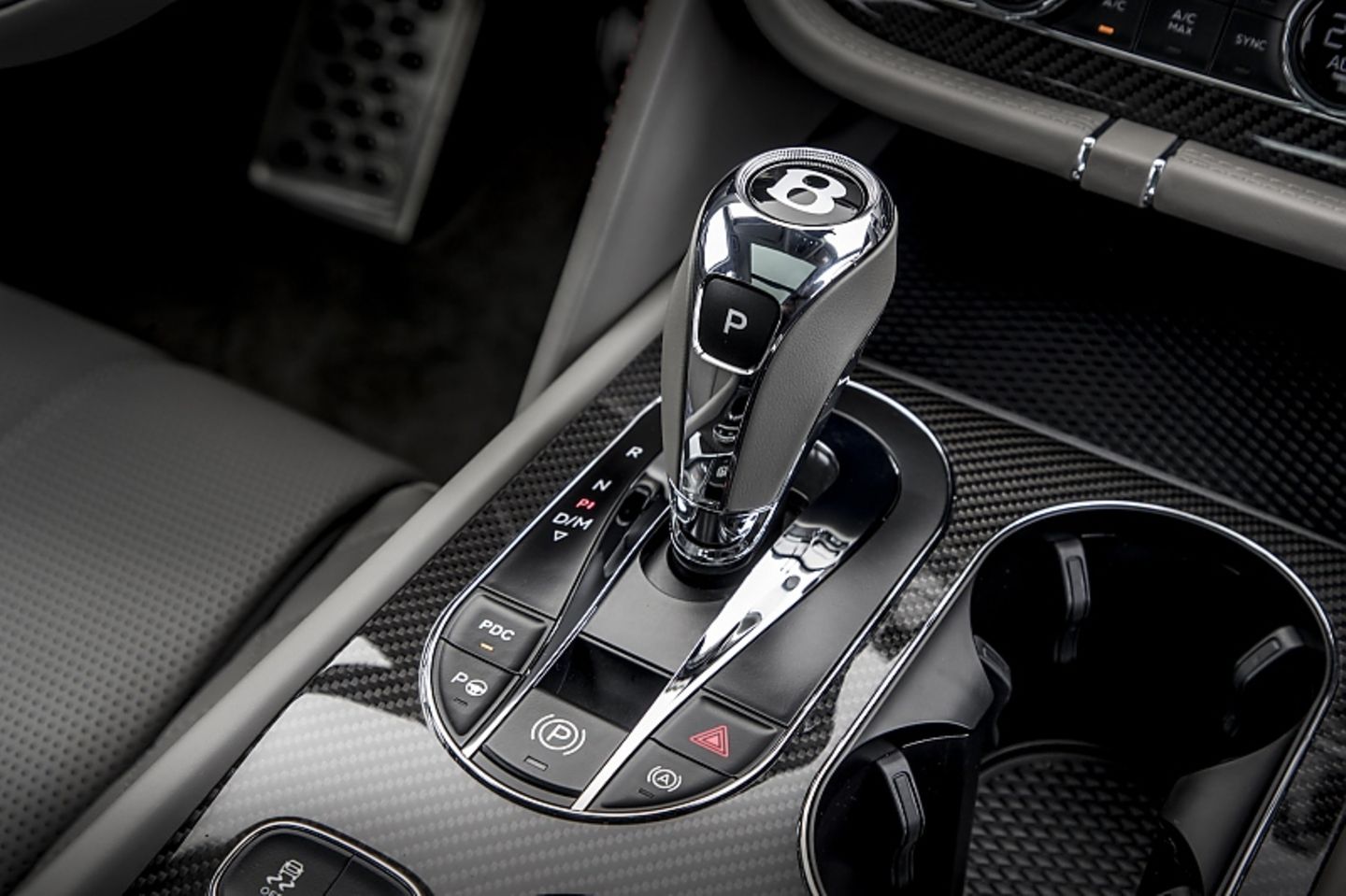Bentley Bentayga V8