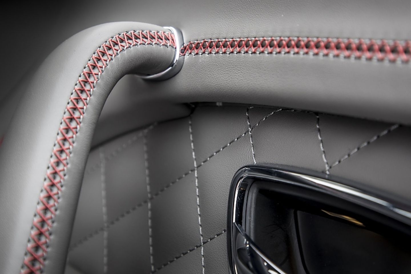Bentley Bentayga V8
