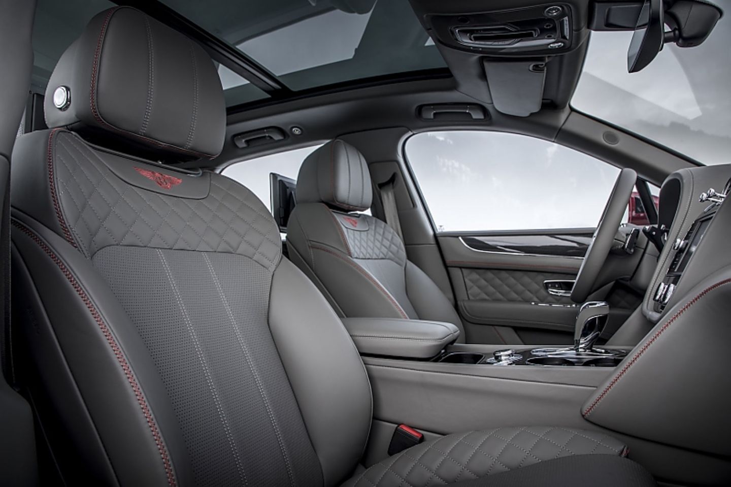 Bentley Bentayga V8