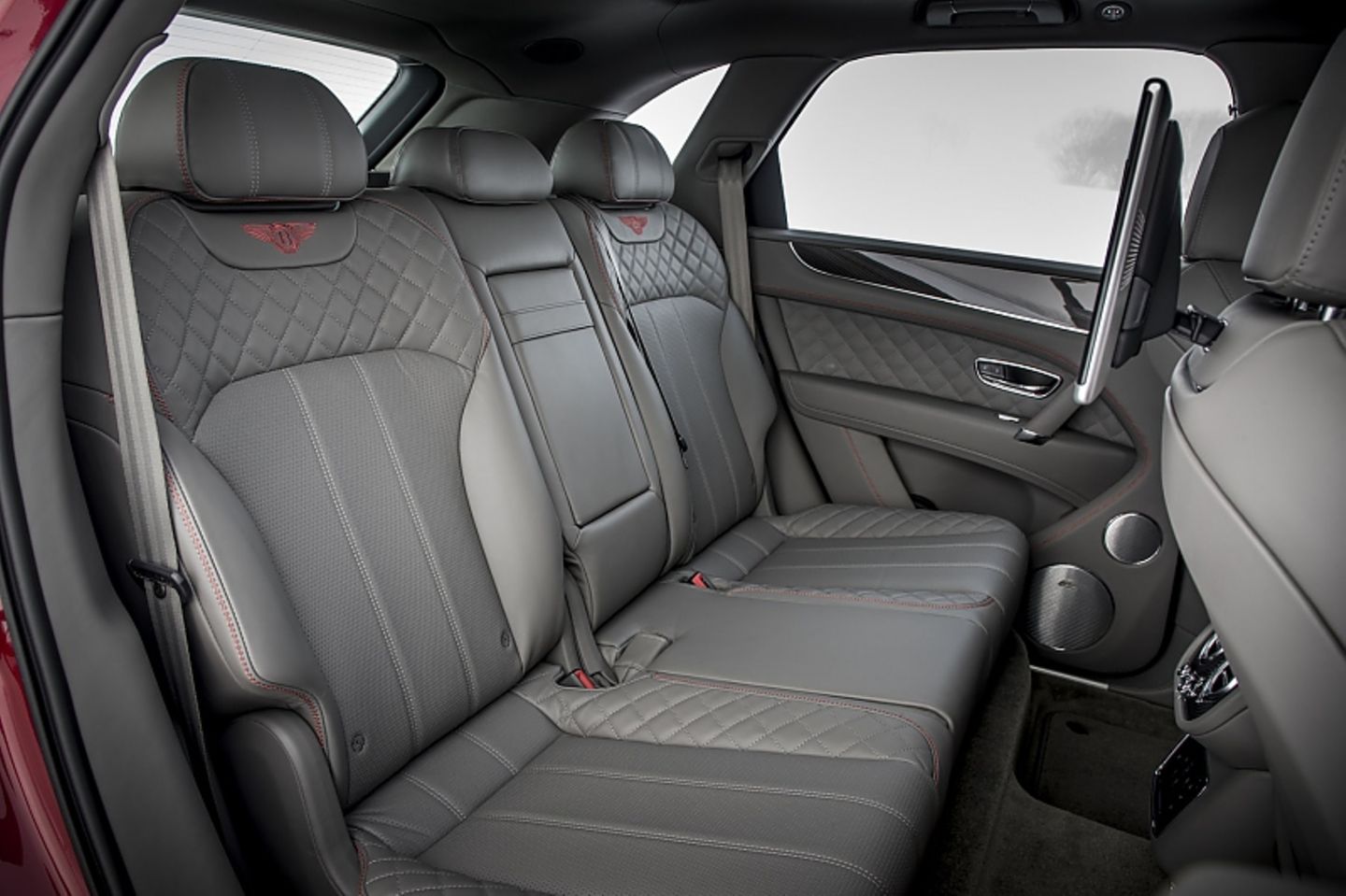 Bentley Bentayga V8
