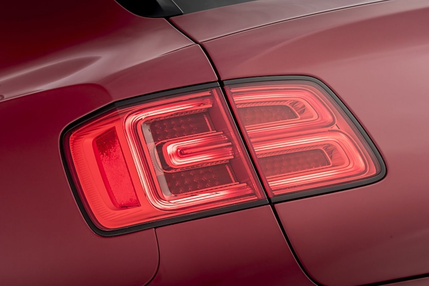 Bentley Bentayga V8