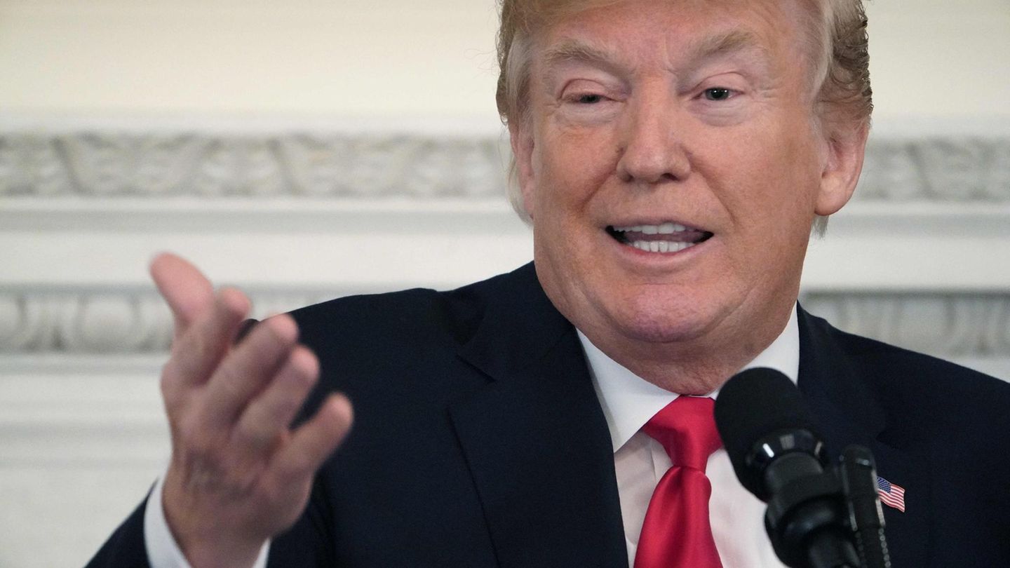 Donald Trump Parkland School