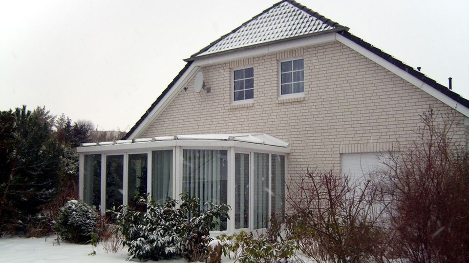 Verbrechen: Hansens Haus, in dem das Paar lebte, ist erst einmal unbewohnt Hansens Haus, in dem das Paar lebte, ist erst einmal unbewohnt