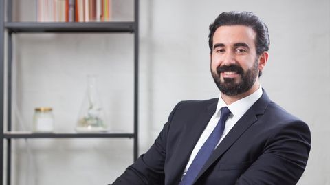 Ayman Hariri Vero