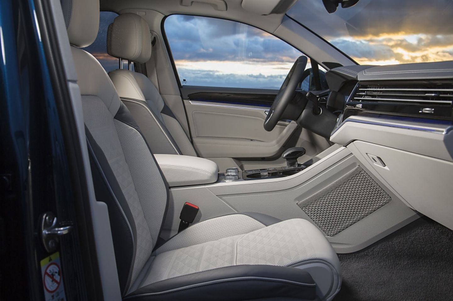 Der Innenraum des neuen VW Touareg 3.0 TDI