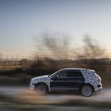 VW Touareg 3.0 TDI 2018 - vor der Weltpremiere am 23. März noch leicht getarnt