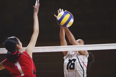 Die jungen Frauen befanden sich der Sammelklage zufolge auf dem Sprung zu einer Volleyball-Karriere