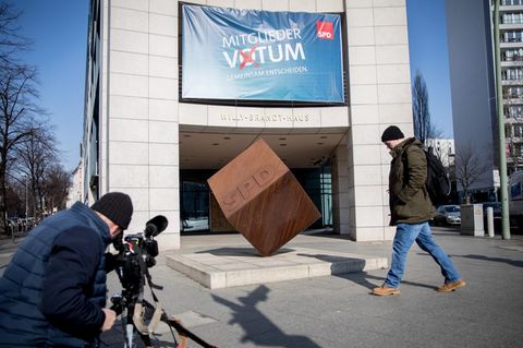 SPD-Zentrale vor dem Mitgliederentscheid