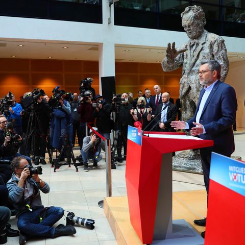 Basisabstimmung zur GroKo: Das späte "Ja" der SPD: Chronologie einer missglückten Kommunikation