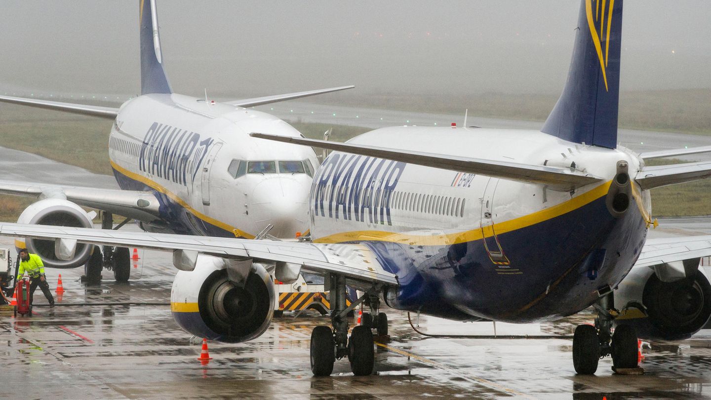 In Europa verfügt Ryanair mit mehr als 300 Maschinen über die größte 737-Flotte - alle vom Typ 737-800. Weitere 183 Exemplare sind bestellt sowie Optionen auf 100 Boeings 737 MAX 200 erteilt.