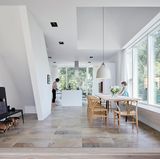 Die Jury lobt das Haus T als "ein architektonisch und innenräumlich sehr gelungenes Konzept, das dem Wunsch der Bewohner nach Gemeinsamkeit und Rückzug Rechnung trägt".