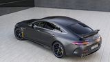 Mercedes AMG GT Coupé - gerade von hinten wirkt der Viertürer mächtig
