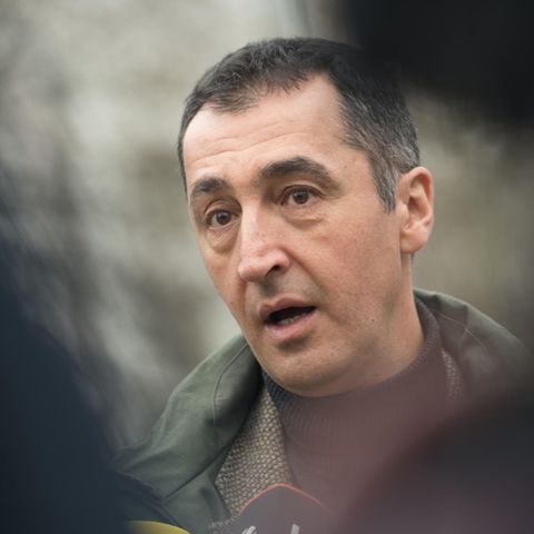 Cem Özdemir: "Man wünscht sich zuweilen Stoiber und Beckstein zurück."