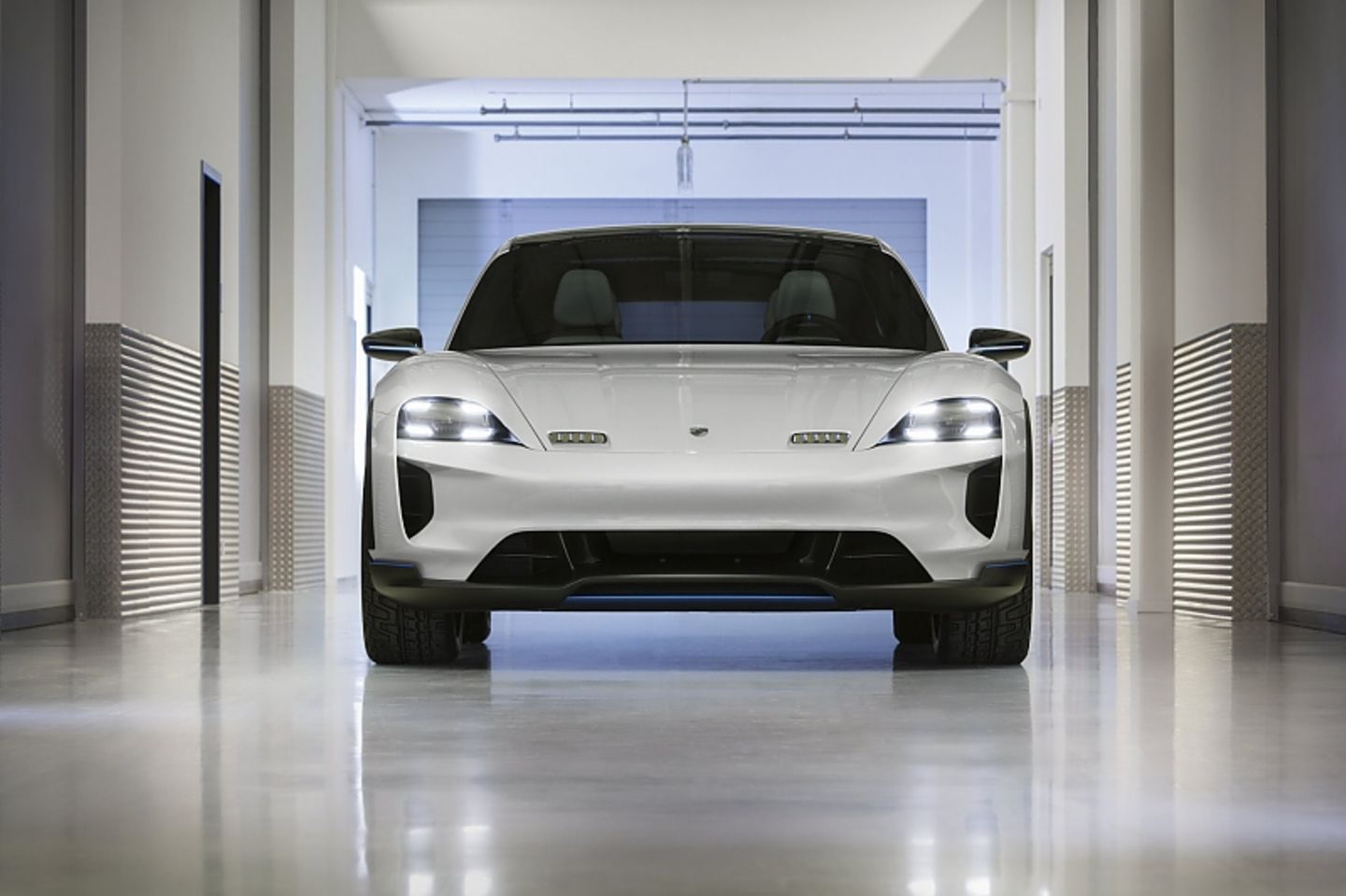 Porsche Mission E Cross Turismo - ein Bruder des normalen Mission E