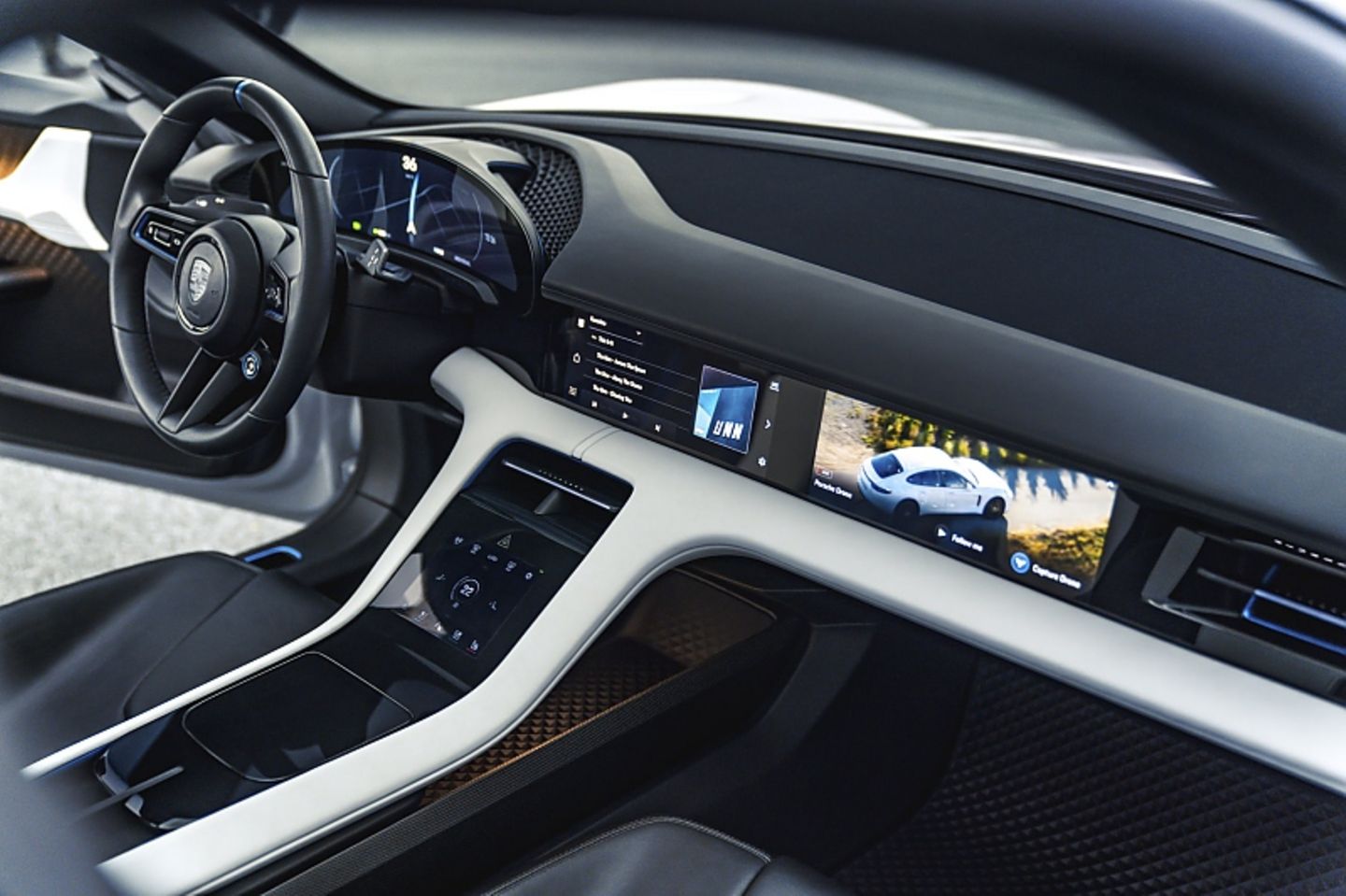 Porsche Mission E Cross Turismo - ein elektrischer Cayenne