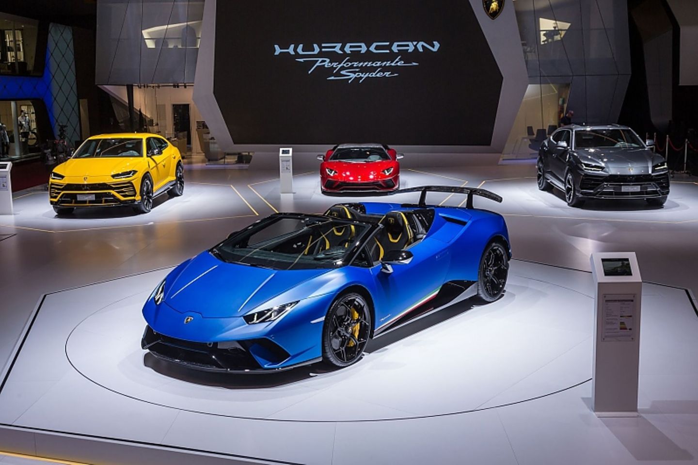 Ohne Biertheke hinten geht gar nichts: Lamborghini Huracan Performante Spyder