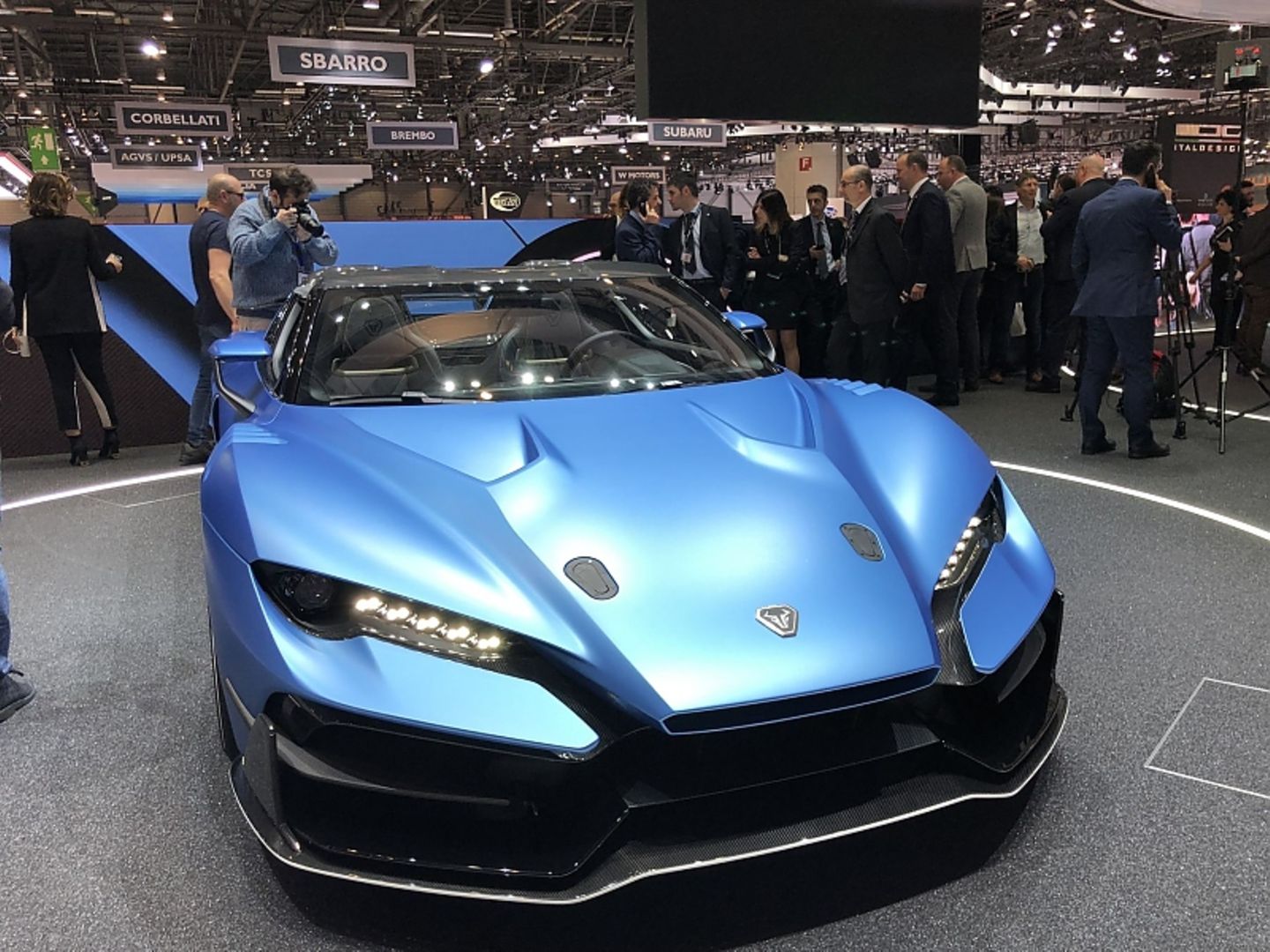 Die Audi-Tochter Italdesign hat den Zerouno Roadster dabei