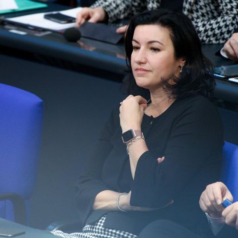 Dorothee Bär im Bundestag - kann sie als Staatsministerin für Digitales überhaupt etwas erreichen?