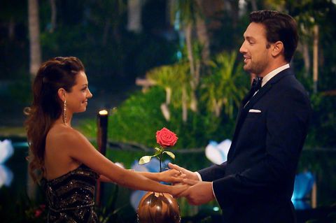 TV-Kritik zum Bachelor-Finale: Svenja oder Saskia? Hauptsache Kristina!