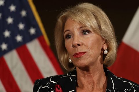 War bereits bei ihrer Ernennung schwer umstritten: US-Bildungsministerin Betsy DeVos