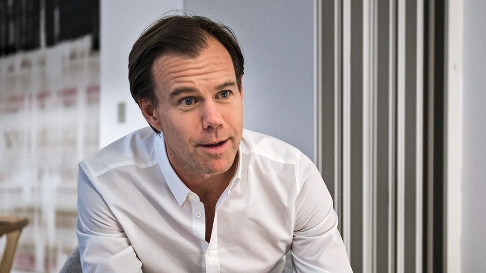 Jung und reich: Mit 33 Jahren wurde Karl-Johan Persson zum Chef von H&M. Persson lebt mit Ehefrau und drei Kindern im noblen Stockholmer Stadtteil Östermalm