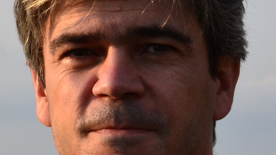 Ernährungstipps: Der Agraringenieur und Ernährungswissenschaftler Anthony Fardet wertet die großen Datensammlungen zu Nahrung und Gesundheit aus. Sein Ergebnis: möglichst abwechslungsreich essen, viel Pflanzliches und wenig Fertigkost Der Agraringenieur und Ernährungswissenschaftler Anthony Fardet wertet die großen Datensammlungen zu Nahrung und Gesundheit aus. Sein Ergebnis: möglichst abwechslungsreich essen, viel Pflanzliches und wenig Fertigkost