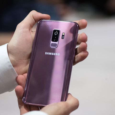 Das Galaxy S9 Plus ist ein schickes Android-Smartphone mit großem Preisschild.