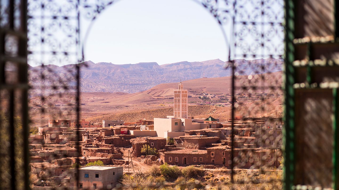 Ruhepause in der Kasbah von Telouet mit beeindruckendem Ausblick