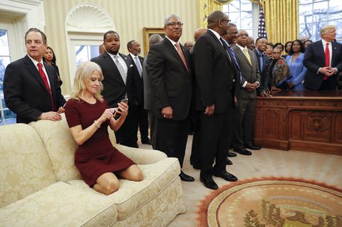 Kellyanne Conway im Oval Office
