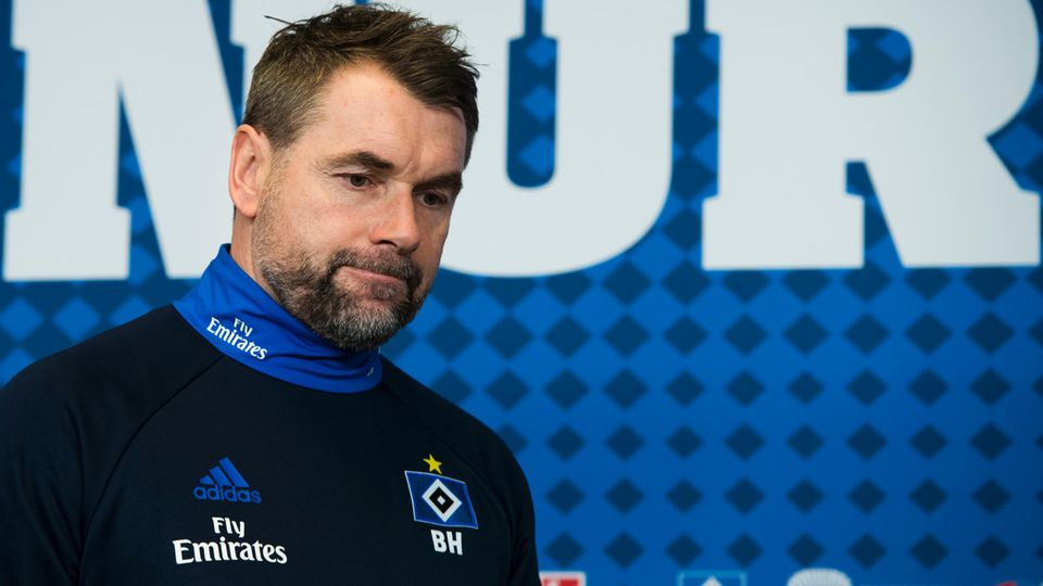 HSV-Trainer Bernd Hollerbach