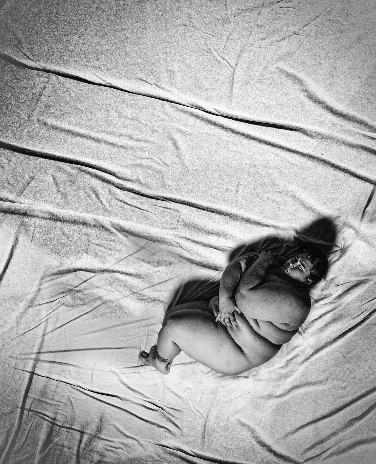 Selbstliebe, Magenbänder und Unsicherheit: "Self Untitled" zeigt die nackte Wahrheit