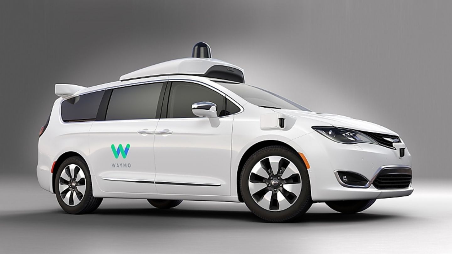 Waymo Chrylser Pacifica autonom