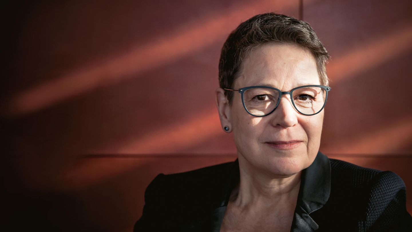 Simone Menne: No more hesitation and hesitation: How we can save prosperity AND the climate