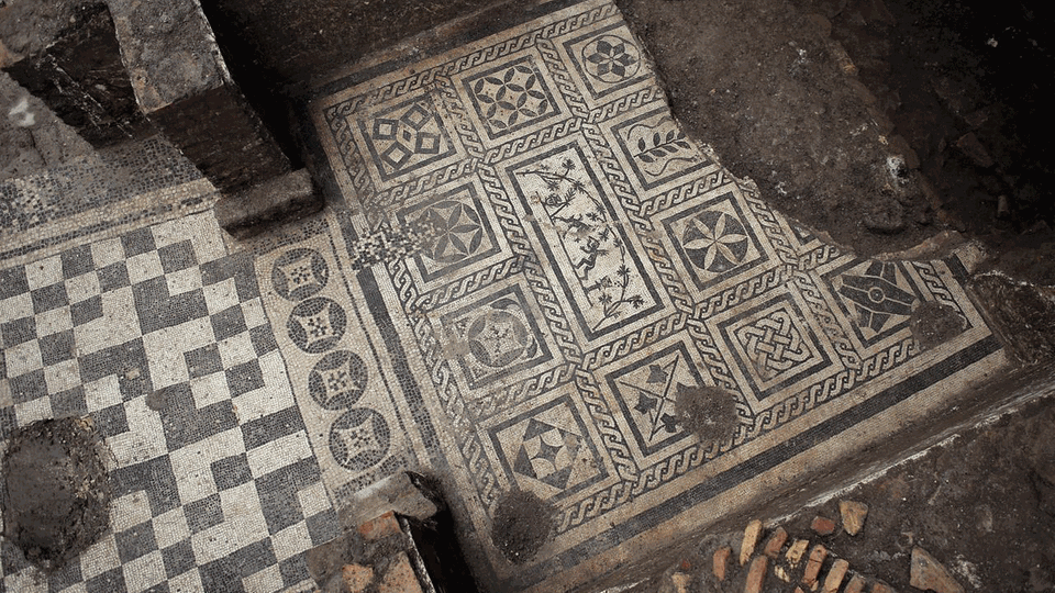 Rom: Der Fundort liegt in der Nähe der Lateranbasilika - Basilica San Giovanni in Laterano. Der Fundort liegt in der Nähe der Lateranbasilika - Basilica San Giovanni in Laterano.