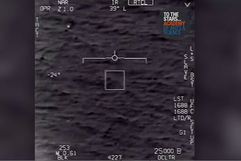 Angebliche exklusive Veröffentlichung: Hat ein US-Navy-Jet hier tatsächlich ein Ufo aufgenommen?