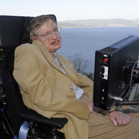 Stephen Hawking bei einem Besuch am Cap Finisterre