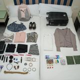 Die Ausbeute des ersteigerten Koffers wirft Fragen auf. Wozu braucht man Teppichreste?